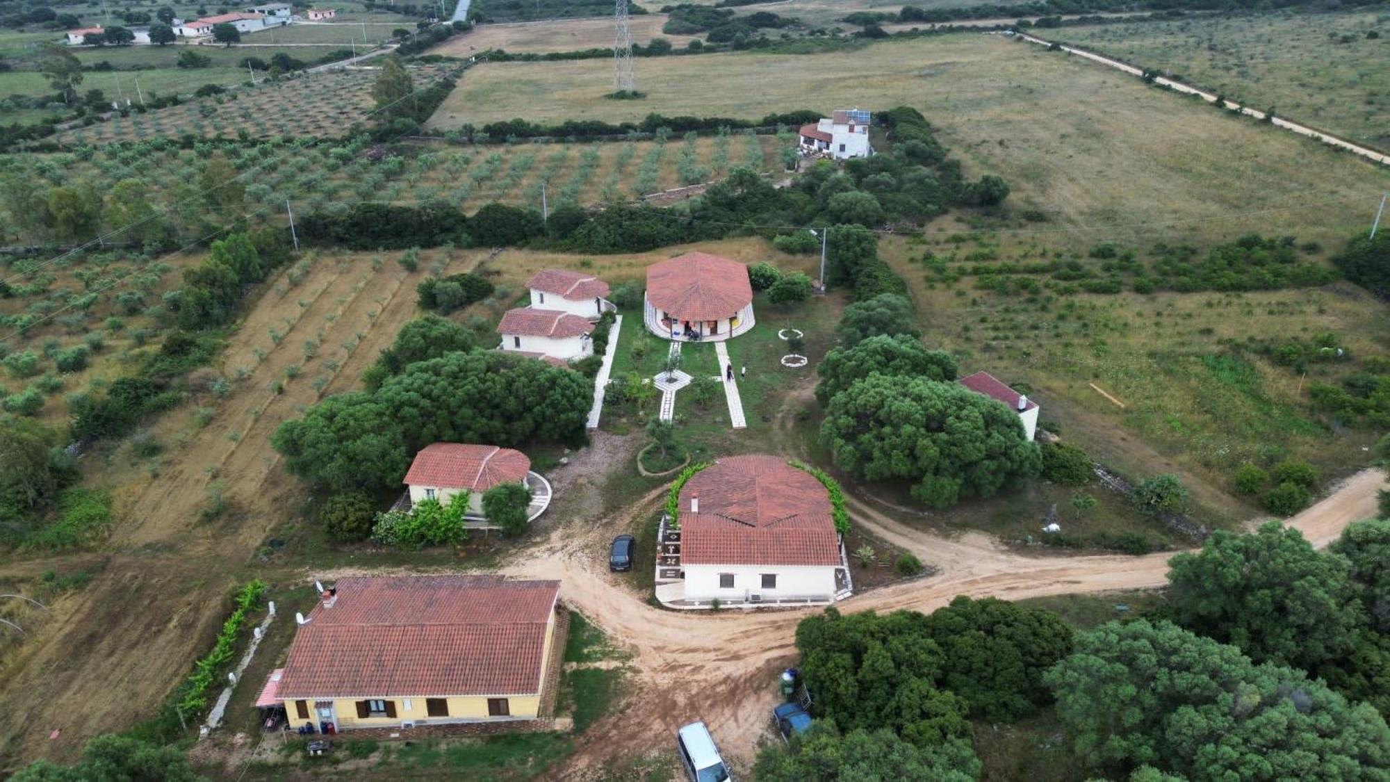 Agriturismo Rubinu Galtelli Luaran gambar