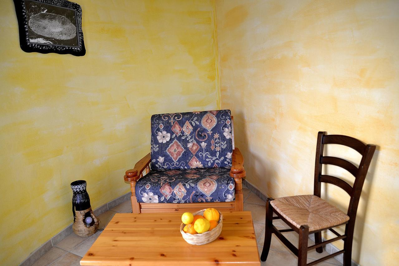 Agriturismo Rubinu Galtelli Luaran gambar