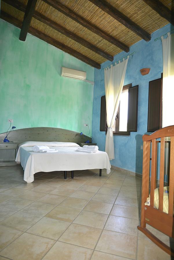 Agriturismo Rubinu Galtelli Luaran gambar