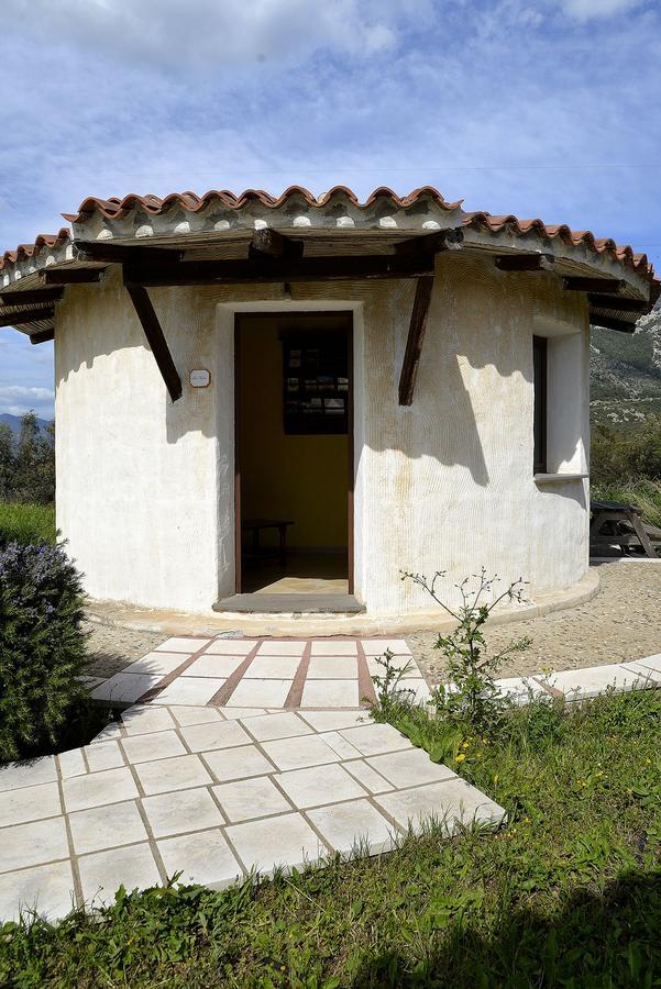 Agriturismo Rubinu Galtelli Luaran gambar