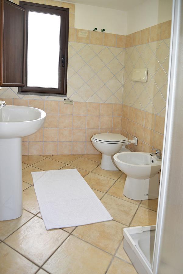 Agriturismo Rubinu Galtelli Luaran gambar